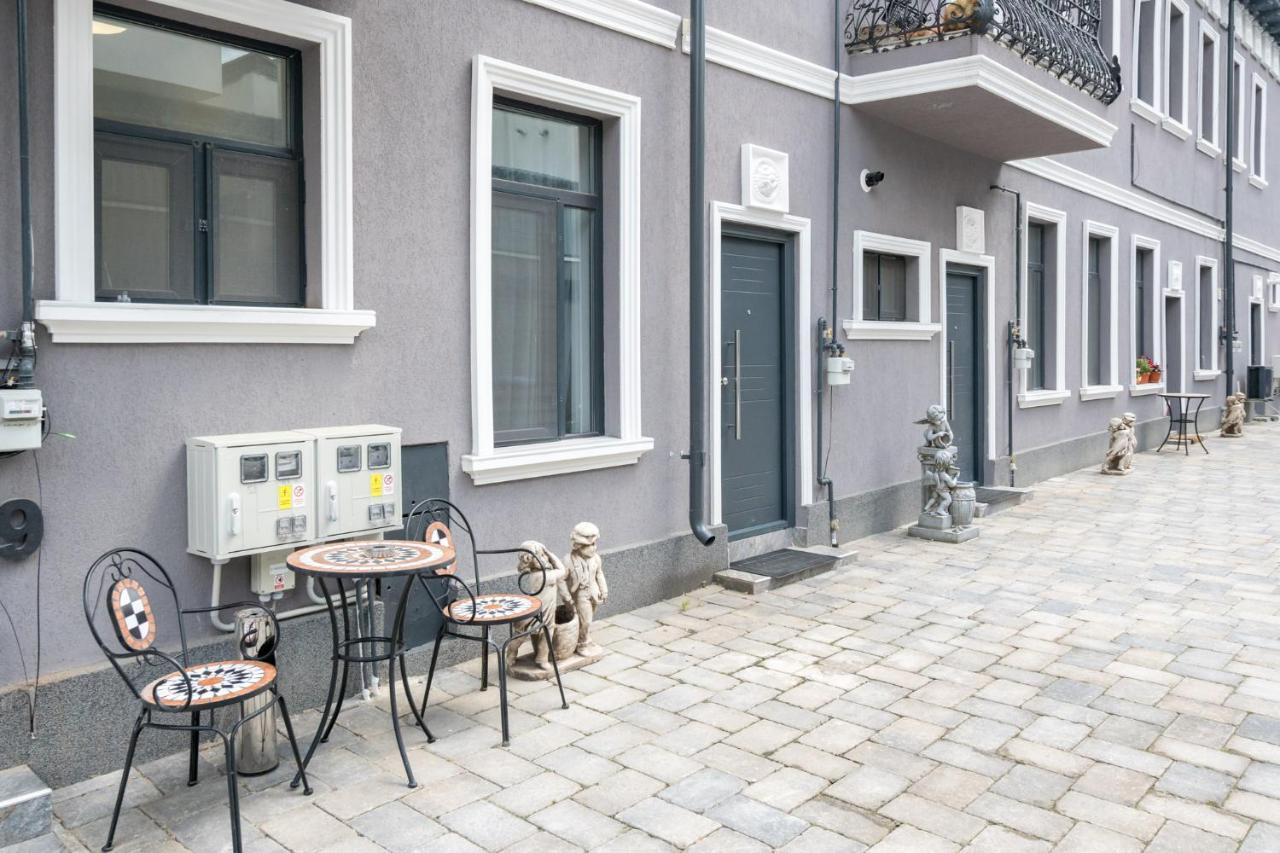 Blue-Line-Apartment-Unirii Bucareste Exterior foto