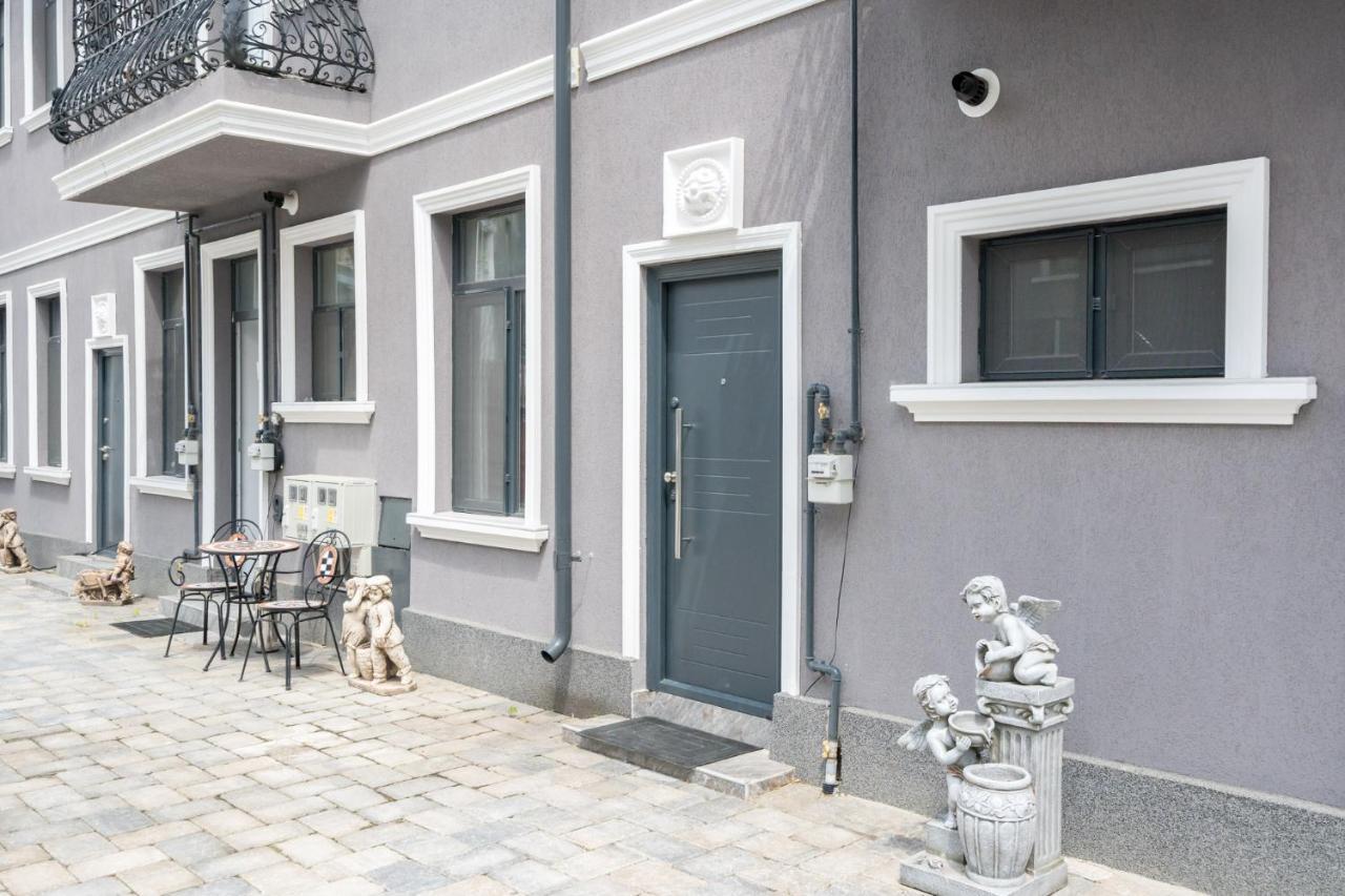 Blue-Line-Apartment-Unirii Bucareste Exterior foto